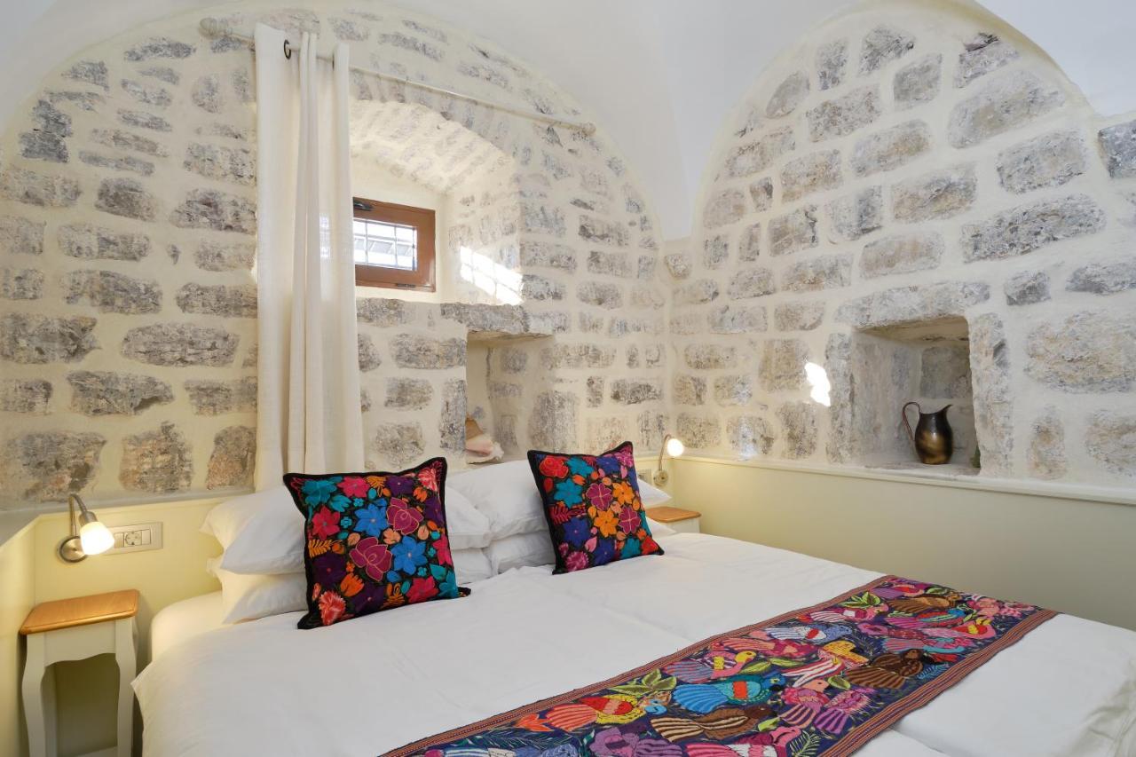 Apartments Zebra Тиват Экстерьер фото